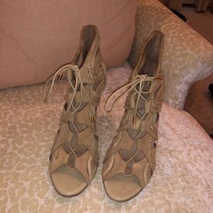 Joie “Dean” lace up heels